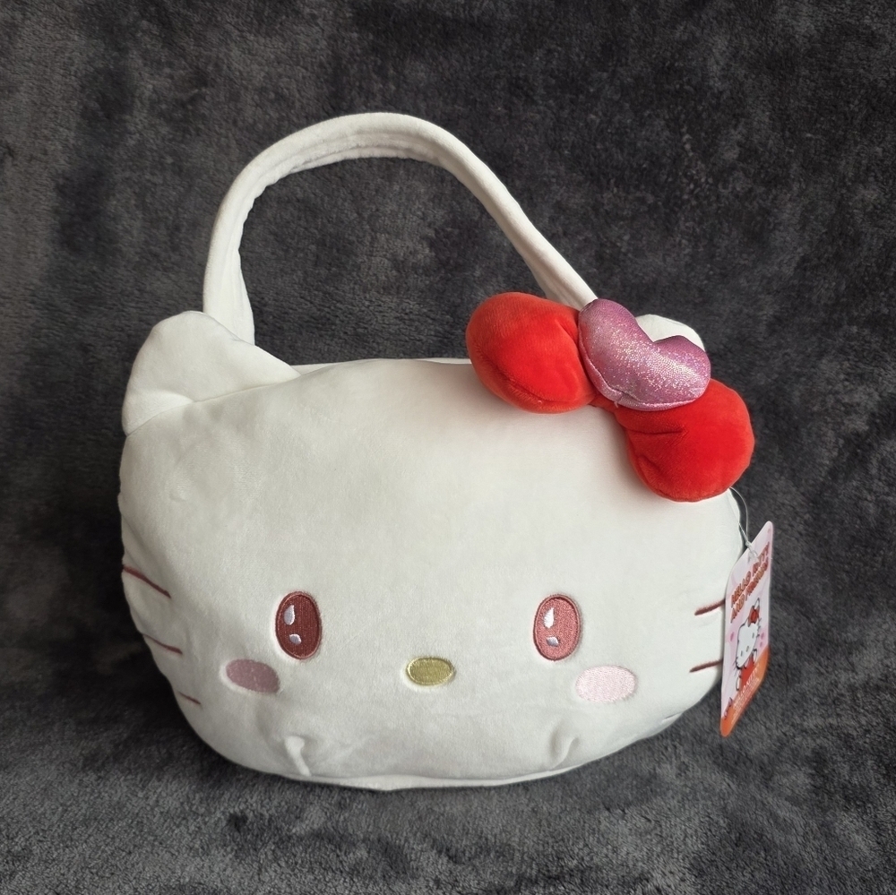 New Hello Kitty Valentine's Day Treat Pail / Easter basket/ Halloween